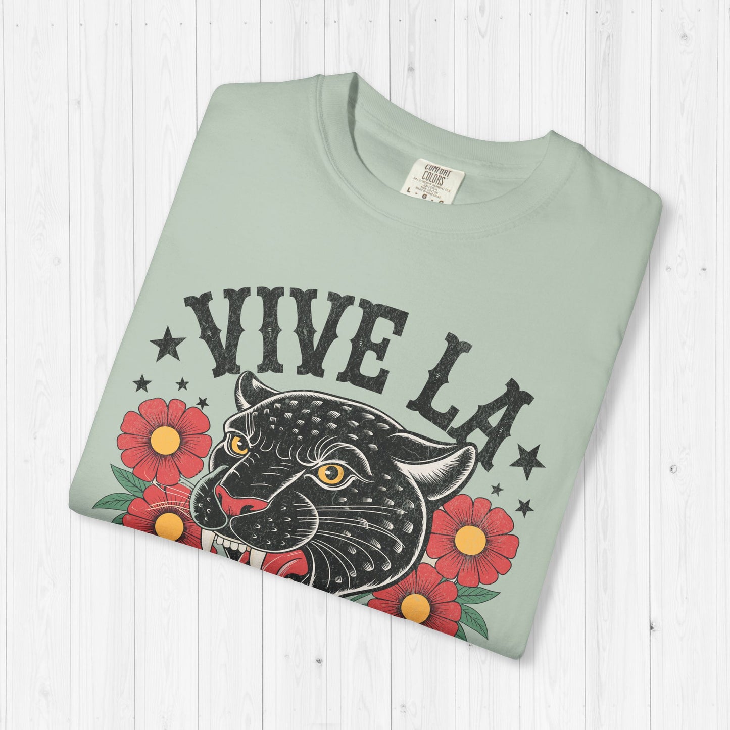 Vive la Révolution Retro Feminist T-Shirt – Empower Women Tee