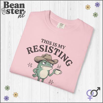 Quirky Frog Shirt – Resisting Bitch Face Tee