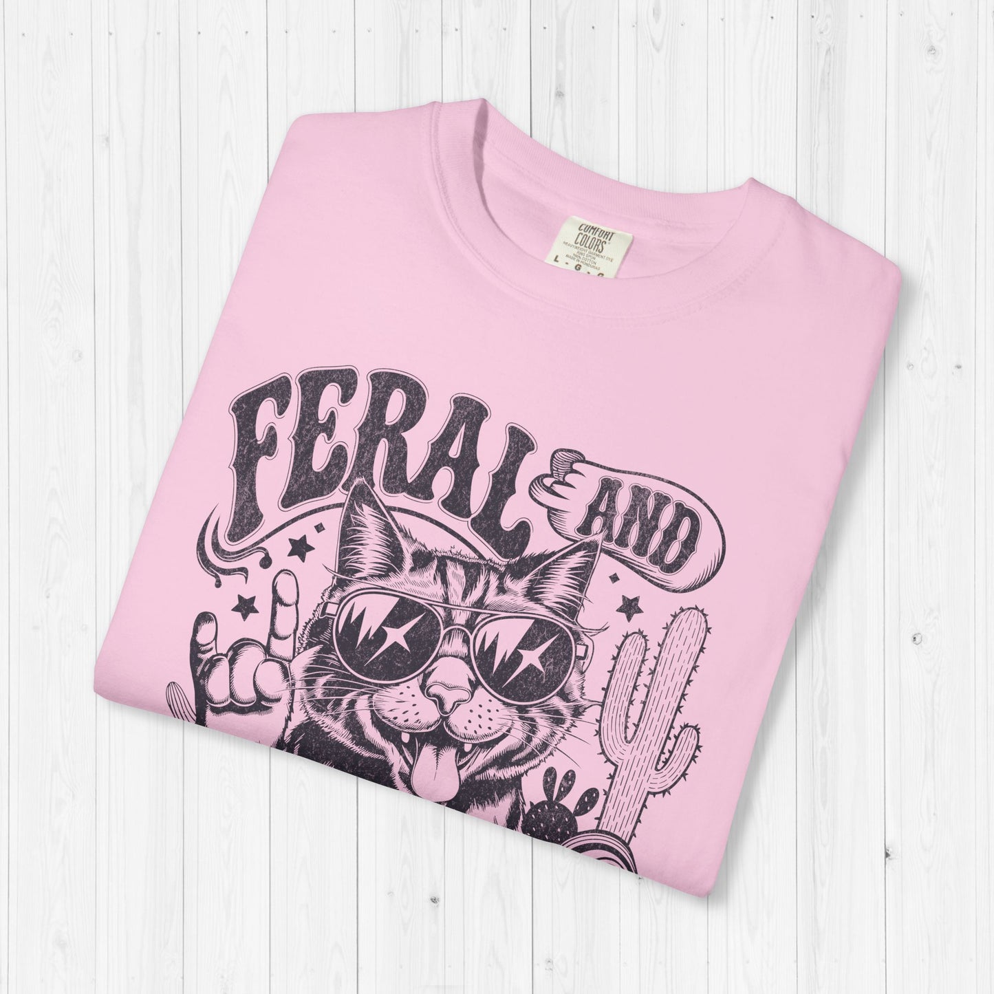 Feral and Spayed Cat Tee – Funny Vintage Feminist Shirt