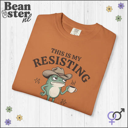 Quirky Frog Shirt – Resisting Bitch Face Tee