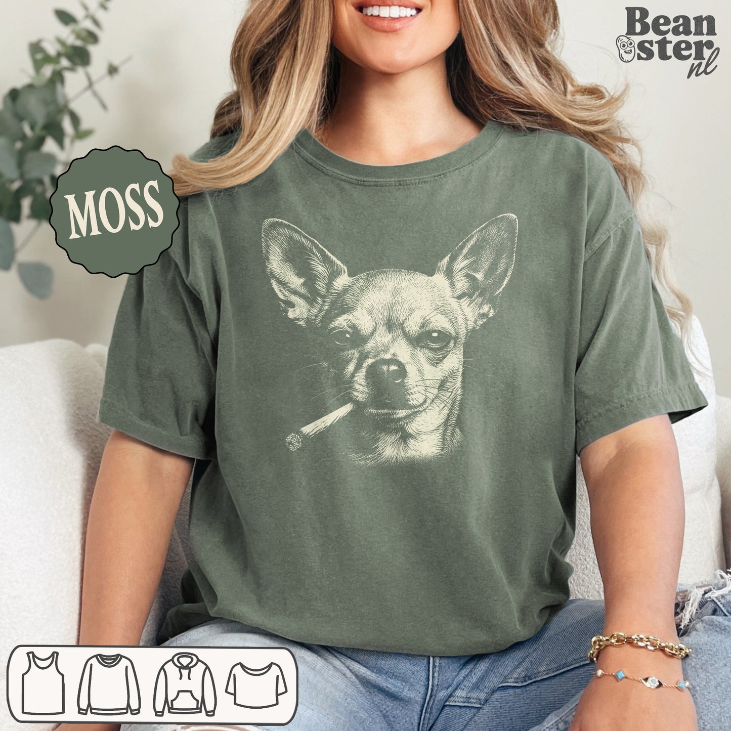 Smoking Chihuahua Graphic T-Shirt