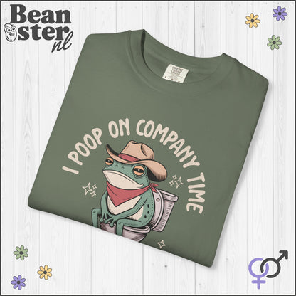 Funny Frog Shirt – I Poop On Company Time Tee