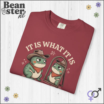 Trendy Frog Shirt – It Is That It Is Meme Tee