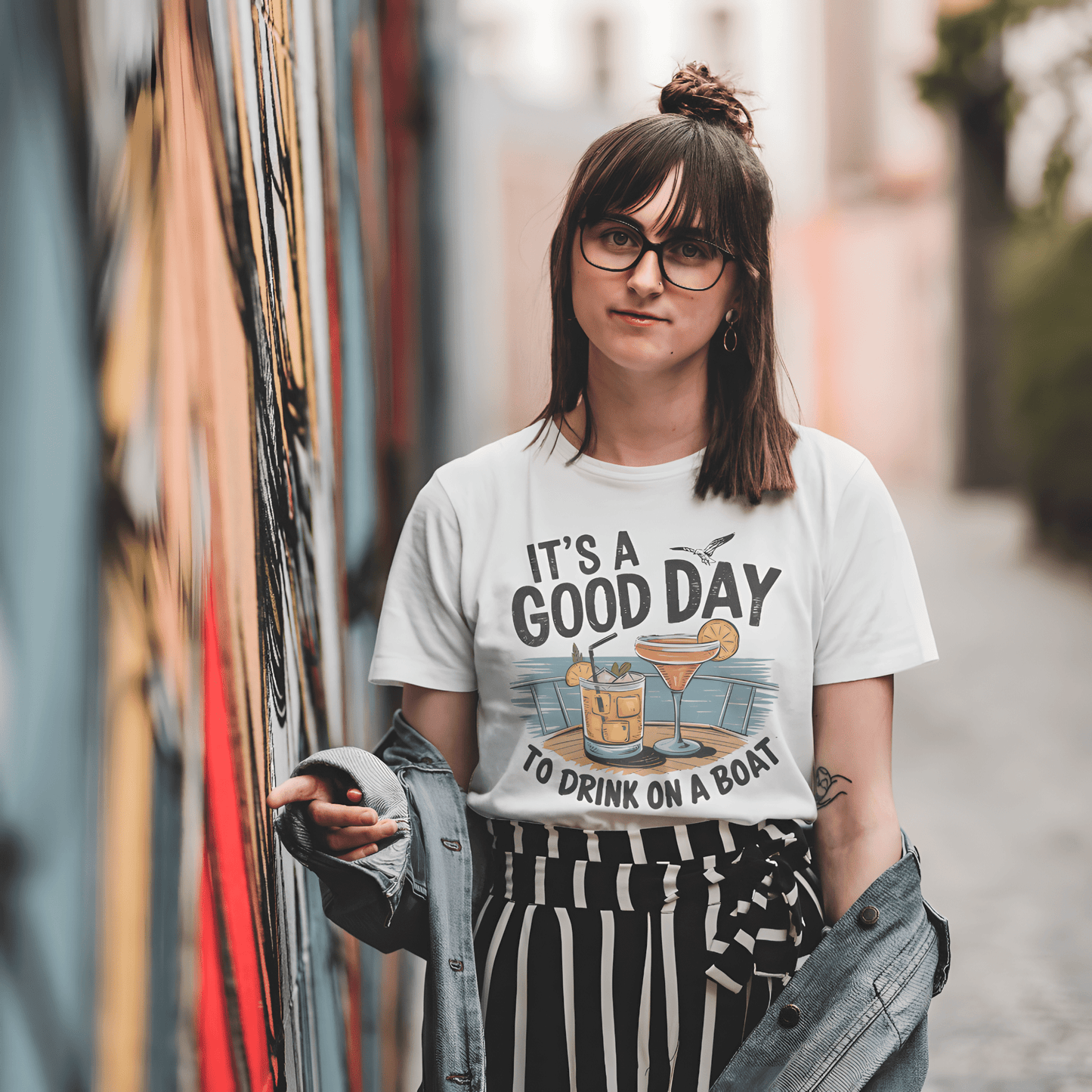 It’s a Good Day to Drink on a Boat – Funny Summer Shirt