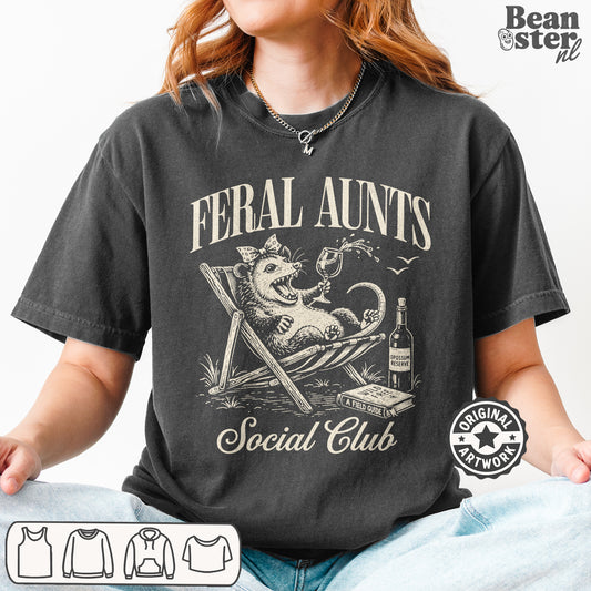 Trendy feral aunt graphic tee for pregnancy reveal or aunt gift